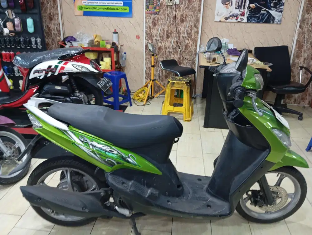MIO 2011 MESIN BODY SEGER GREESS PJK ON LENGKAP NEGO BISA COD BYR DIRM