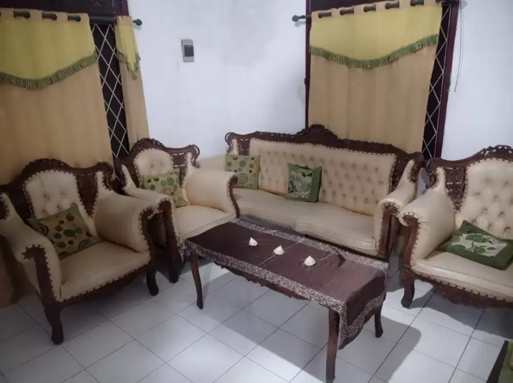 JUAL CEPAT SOFA KAYU JATI SATU SET MURAH