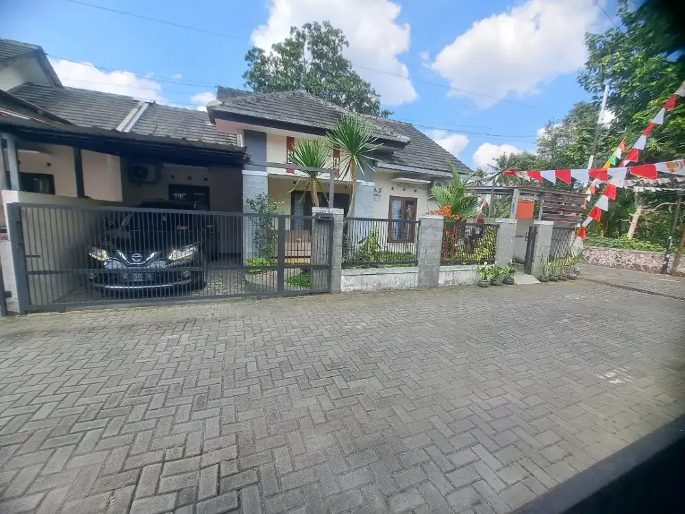 SUPER STRATEGIS Rumah dalam Perumahan Area Pemda Sleman