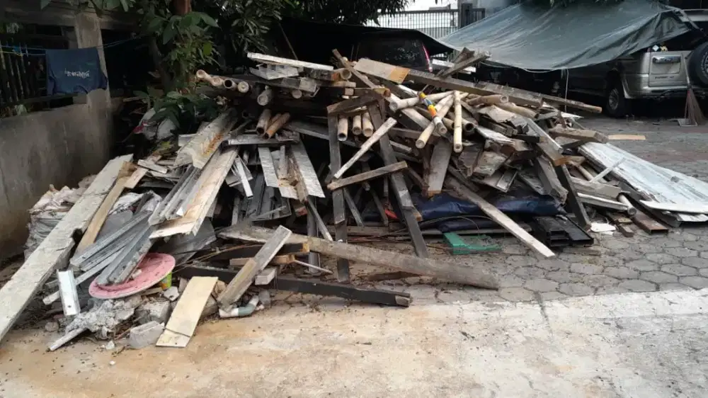 Kayu bekas bangunan