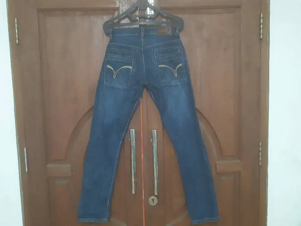 Celana Denim Biru merek Black Bikers. Size (28)