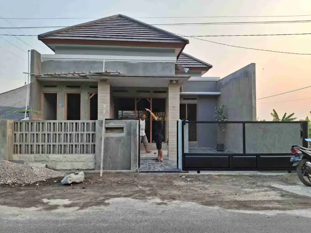 RUMAH BESAR VIEW SAWAH DI PIYUNGAN BANTUL