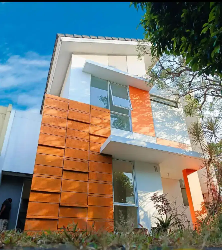 DISEWAKAN CEPAT RUMAH 2 LANTAI TANGERANG, VERDANT VILLE