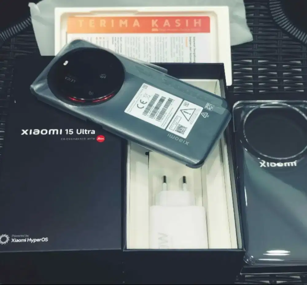 Xiaomi 15 ultra 16/512 fullset Like new
