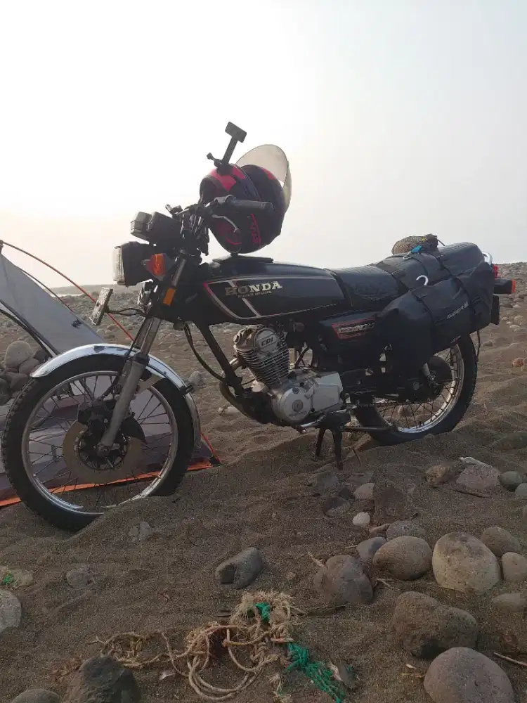 Motor Honda GL 100 cepe cepek GL100 GL-100