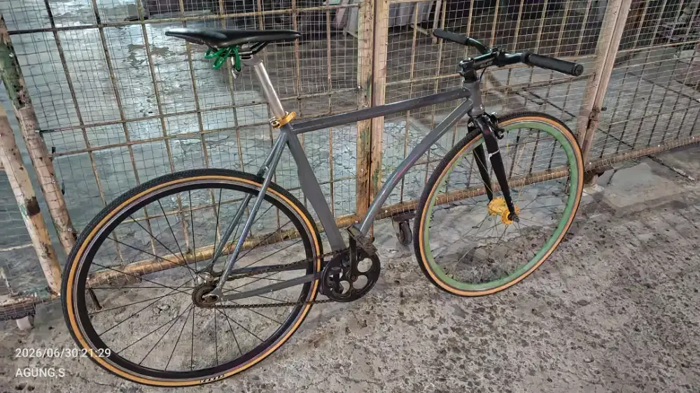 Fixie odessy VIP tinggal pakai saja