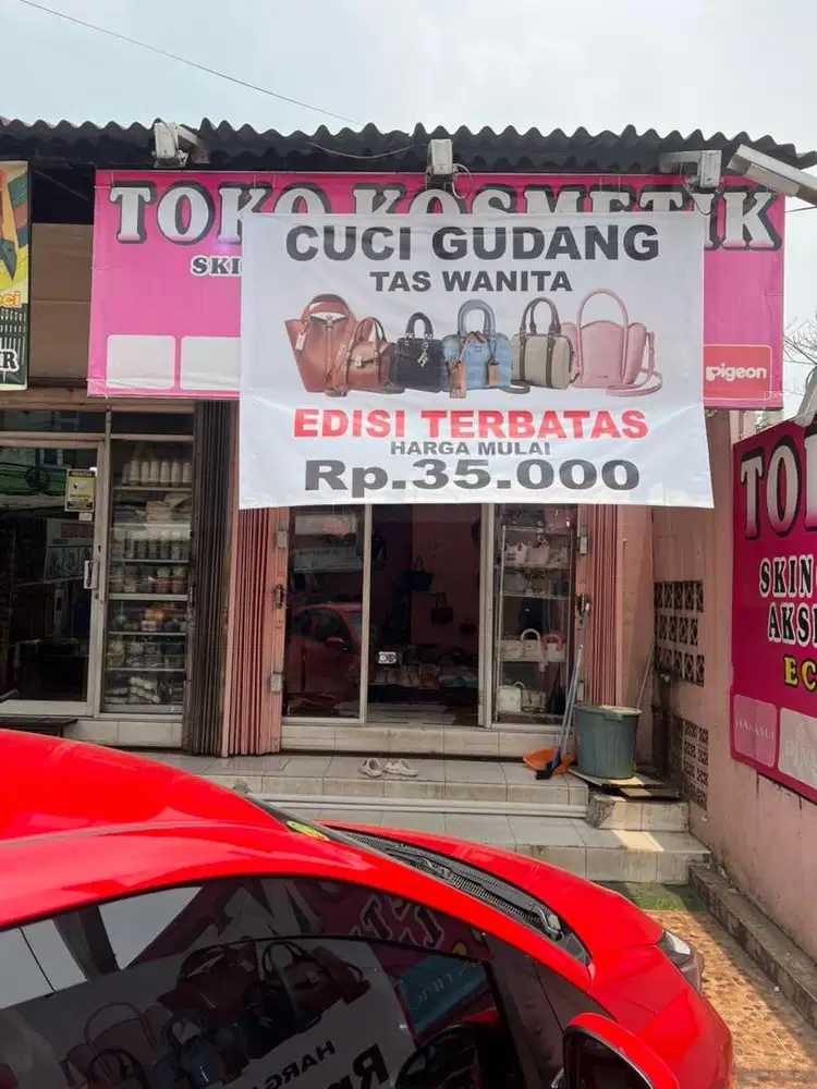 Disewakan Kios di Pinggir Jalan Raya Harga Rp. 30 Juta/Tahun Nego
