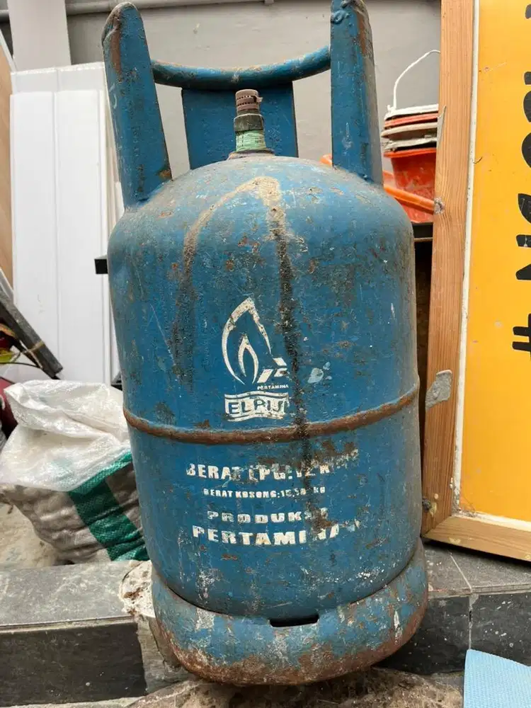 Tabung gas LPG 12 kg