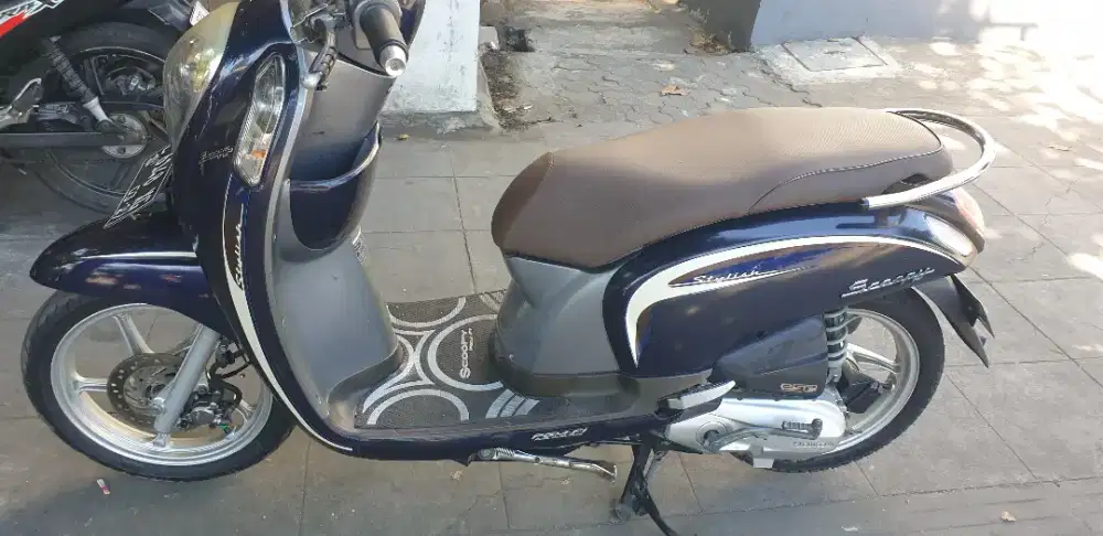 Scoopy stylish th 2017 mulus pool pjk Aktif
