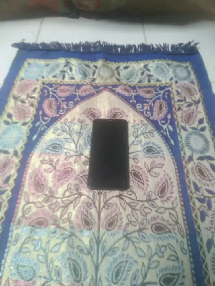 Jual HP xiaomi redmi note 5 ram 4/64 Gb versi 9