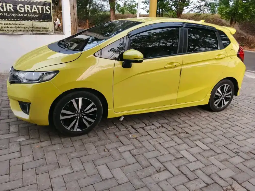 HONDA JAZZ 2015 RS MANUAL