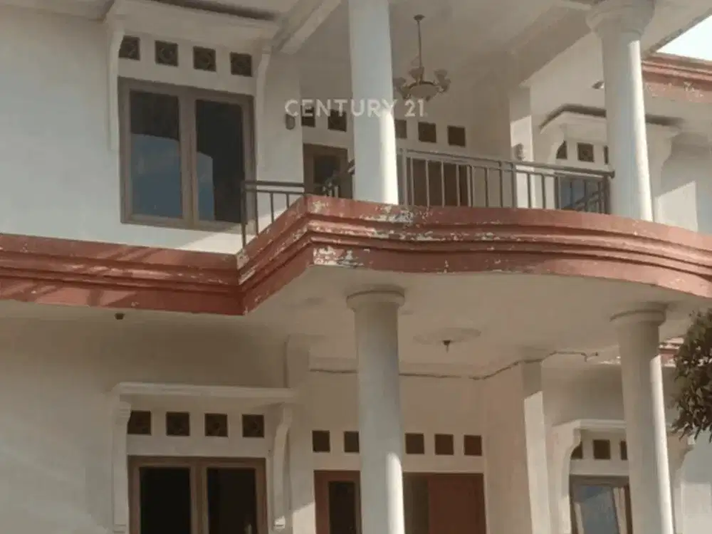 Di Jual Rumah Luas Strategis  Di Kademangan Tangerang Selatan