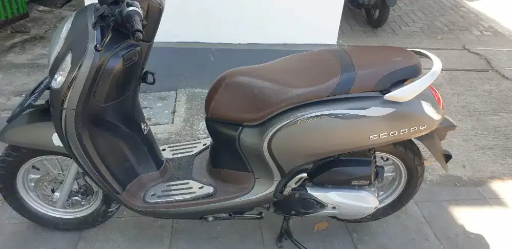 Scoopy Stylish th 2022 Keyles  mulus pjk 02-2027