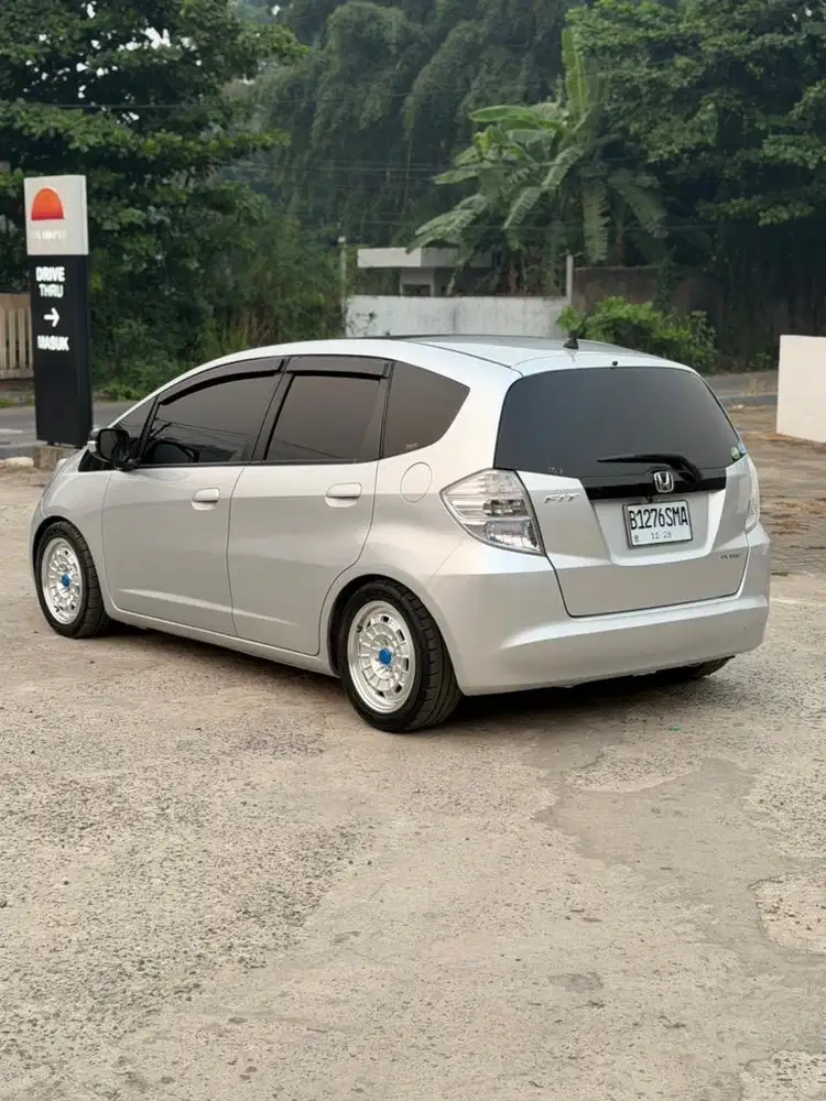 Honda FIT GE6 1.3cc