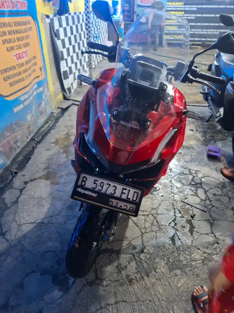 Adv 160 CBS Merah
