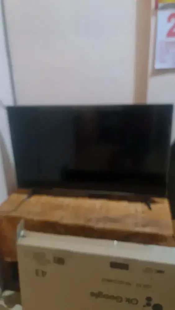 Di jual televisi LED TH43LS600G