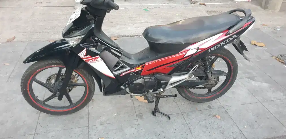 Supra X 125 TR th 2008 W gresik  mulus pjk baru