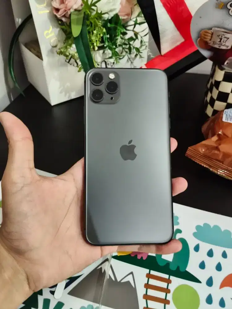 Iphone 11 Promax Space Grey 256 GB Resmi ID/A