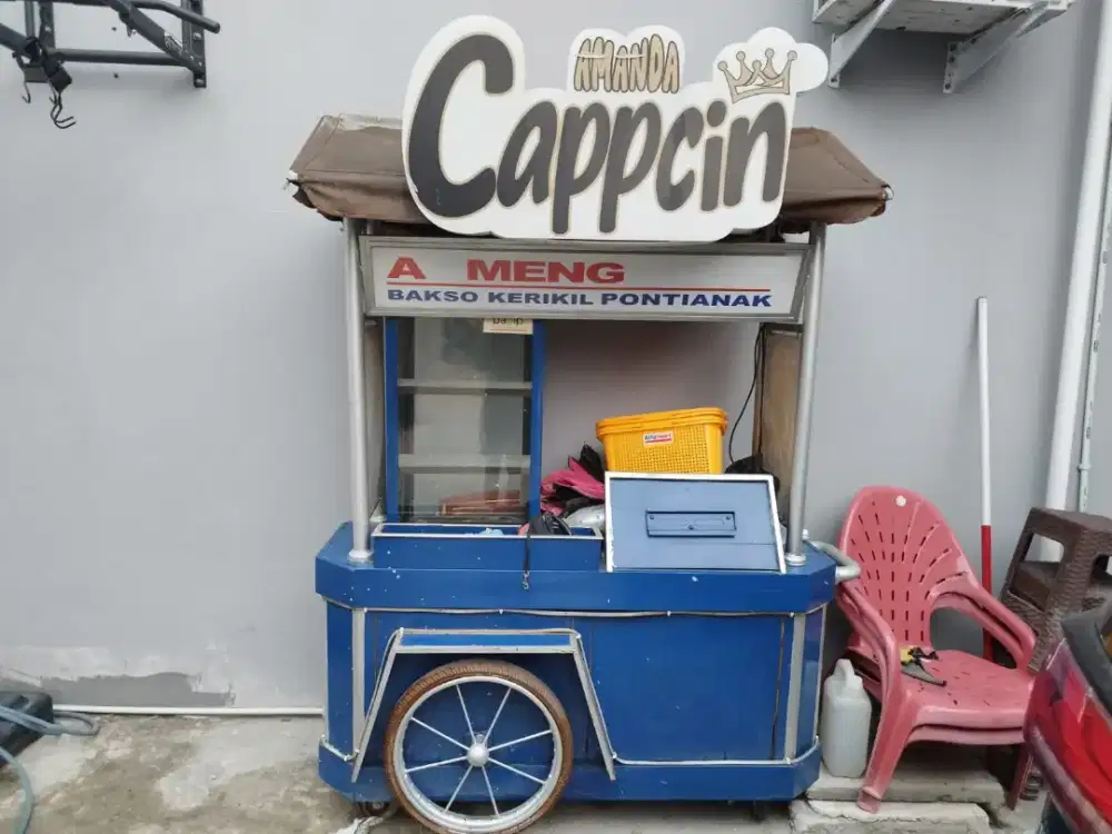 Gerobak kayu cocok untuk jualan makanan dan minuman