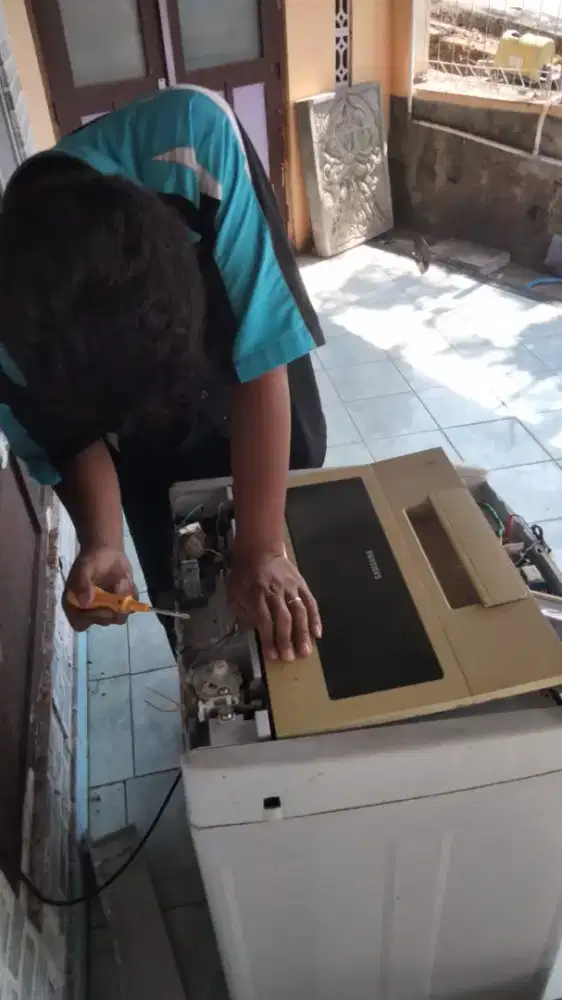 PANGGILAN JASA SERVICE