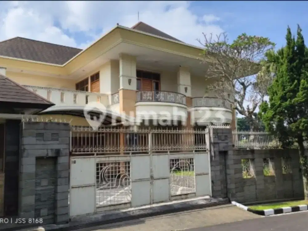 Rumah Besar di Bawah NJOP Lingkungan Nyaman dan Asri Di Setiabudi,Budi indah,cipaku,lembang