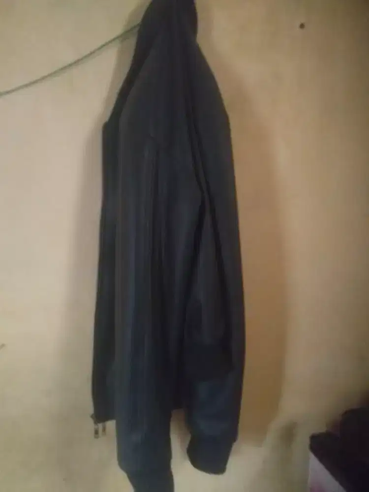 Jaket kulit ukuran m
