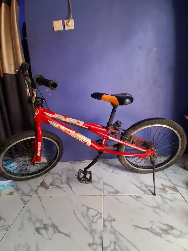 Sepeda bmx evergreen