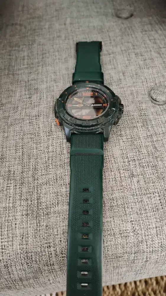 Jam tangan Eiger Army