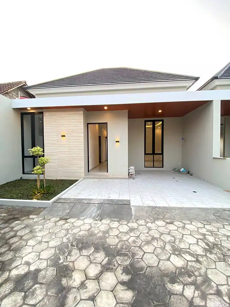 Rumah Baru Modern Minimalis di Caturharjo