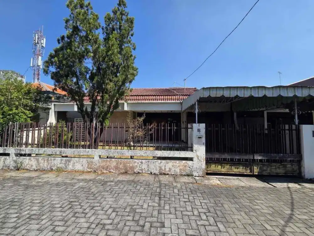 Dijual rumah pusat kota surabaya jalan semut  dekat jagalan luas 396 m2