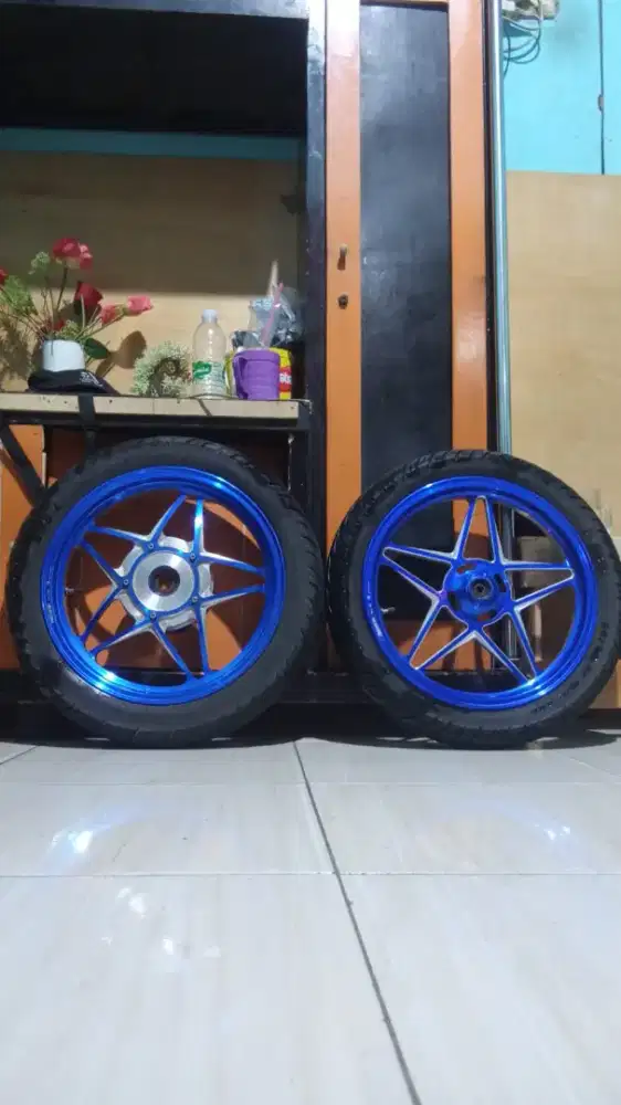 VELG V ROSSI CNC BINTANG RING 14 PNP BEAT