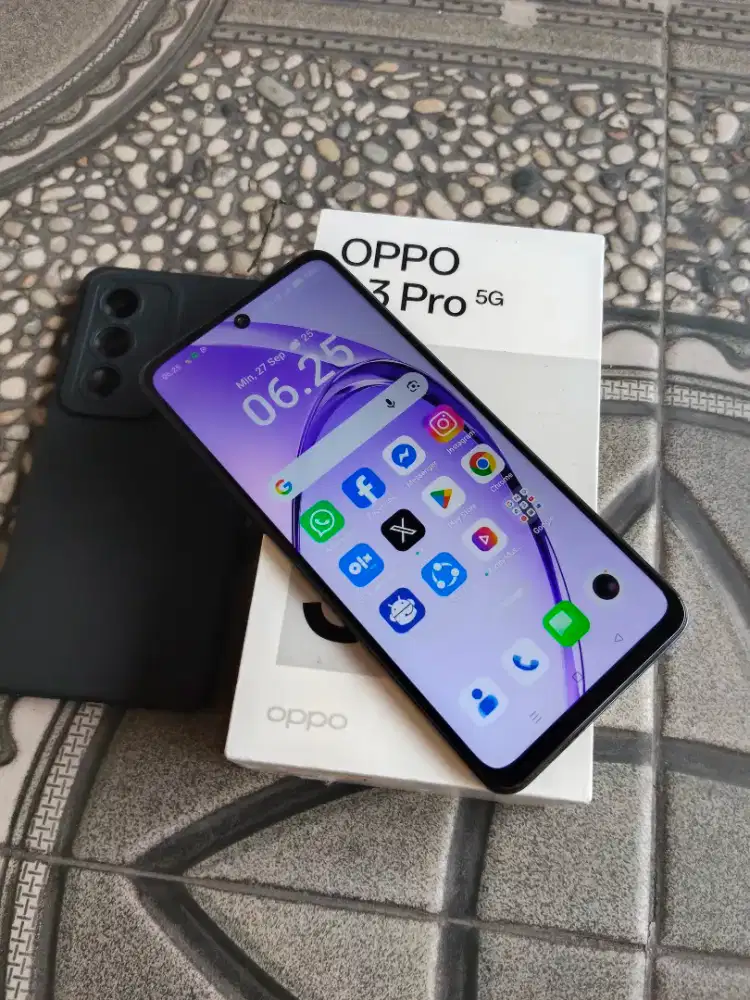Oppo A3 Pro 5G 8/256Gb