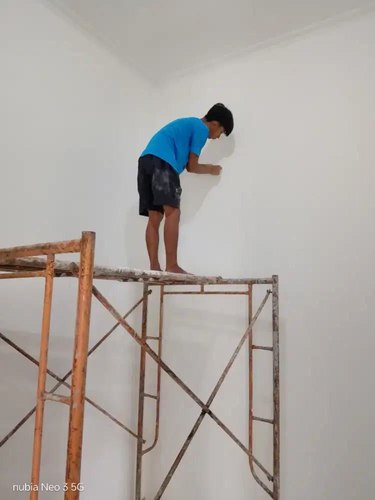 Tukang bangunan cari kerja