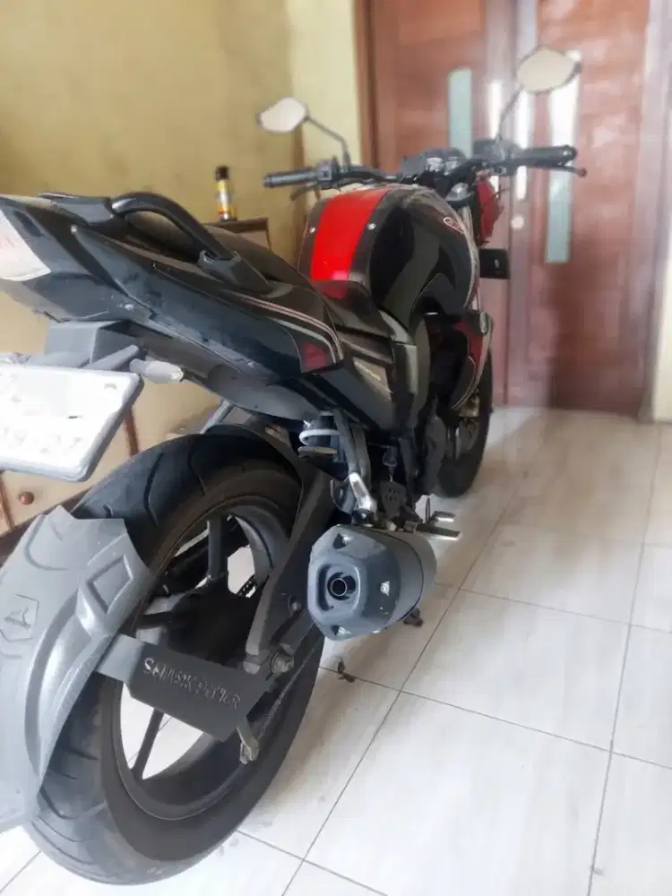 Yamaha Byson 2014 Ban Lebar
