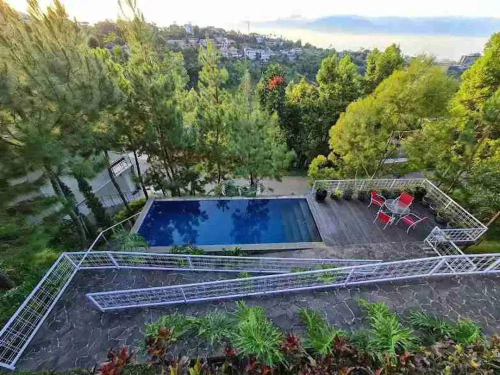 Dijual Villa Mewah Eksklusif Berkolam Renang Pribadi di kawasan Premium Dago Bandung Utara