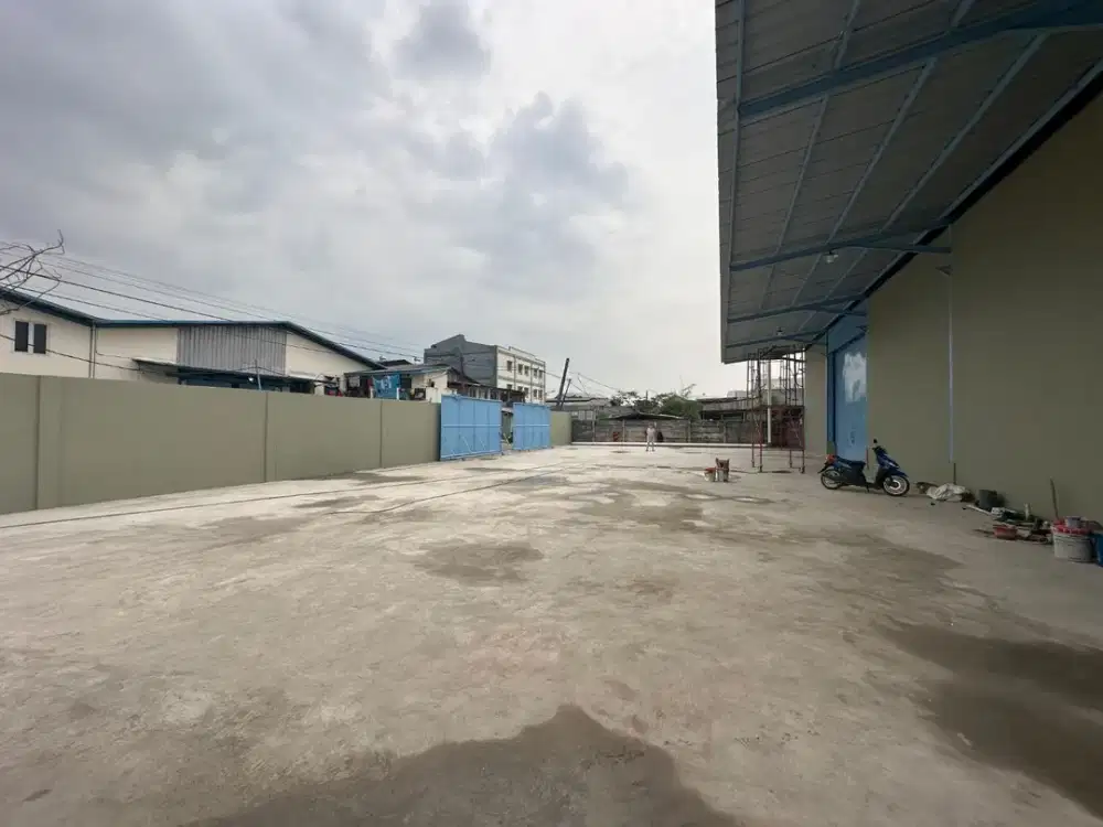 LIMITED! Gudang Strategis Bisa Masuk Kontainer Lokasi Kavling DPR Blok A Cipondoh Tangerang