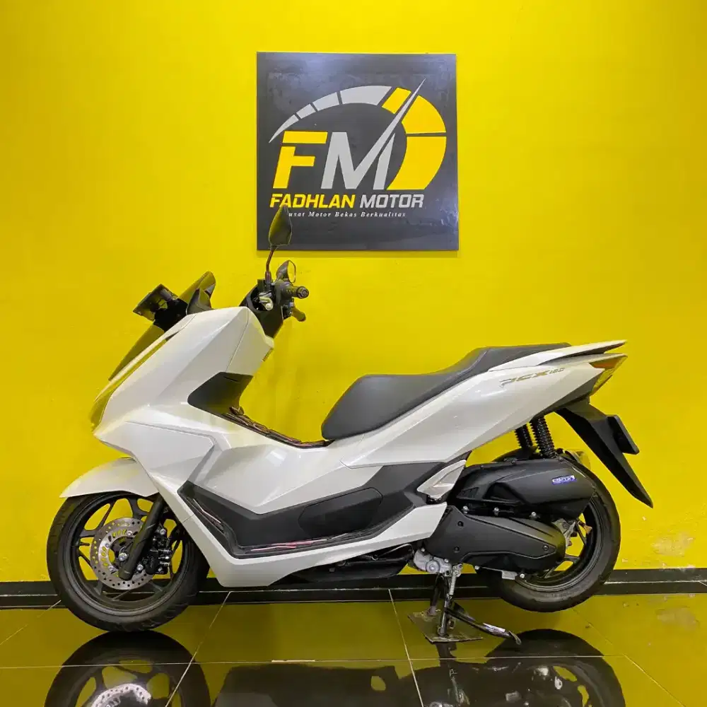 Honda PCX 160 CBS Tahun 2025 Cash Kredit DP Ringan Angsuran Terjangkau