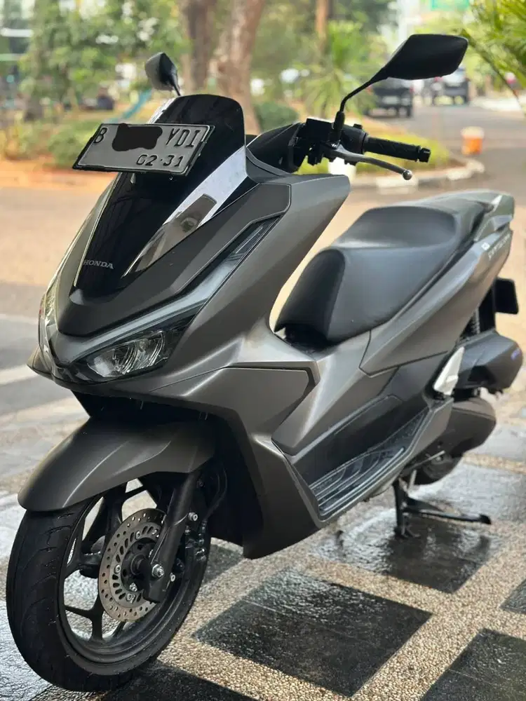 DIJUAL HONDA PCX 160 2026 – MATTE SILVER LOW KM