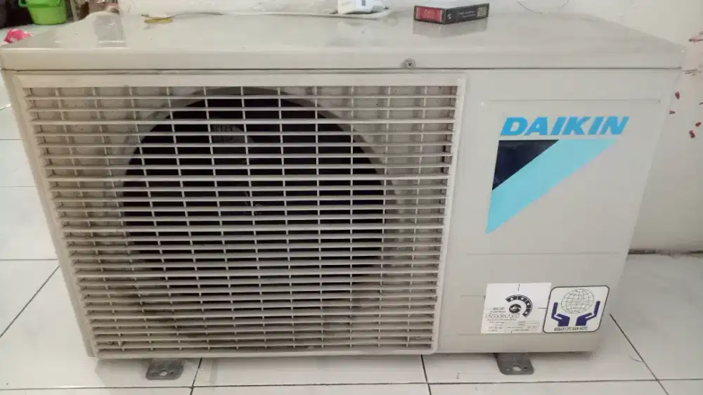 AC Daikin 1 pk R 32