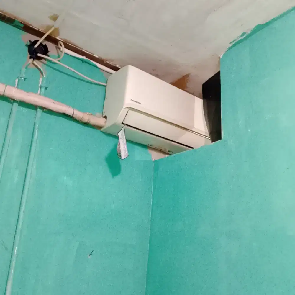Di jual AC 1/2 PK merek panasonic dalam keadaan hidup
