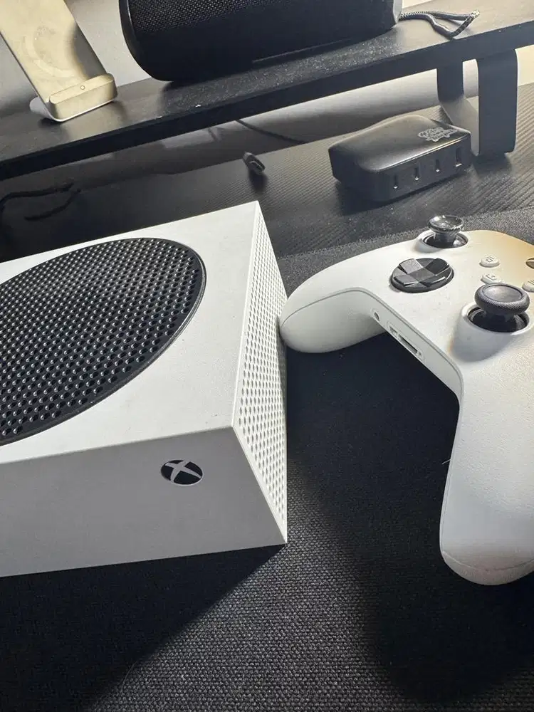 [DIJUAL] Xbox Series S 512GB - Mulus, Lengkap
