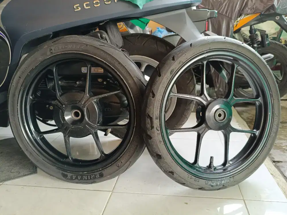 Ban + pele 14 buat scoopy tahun 2026