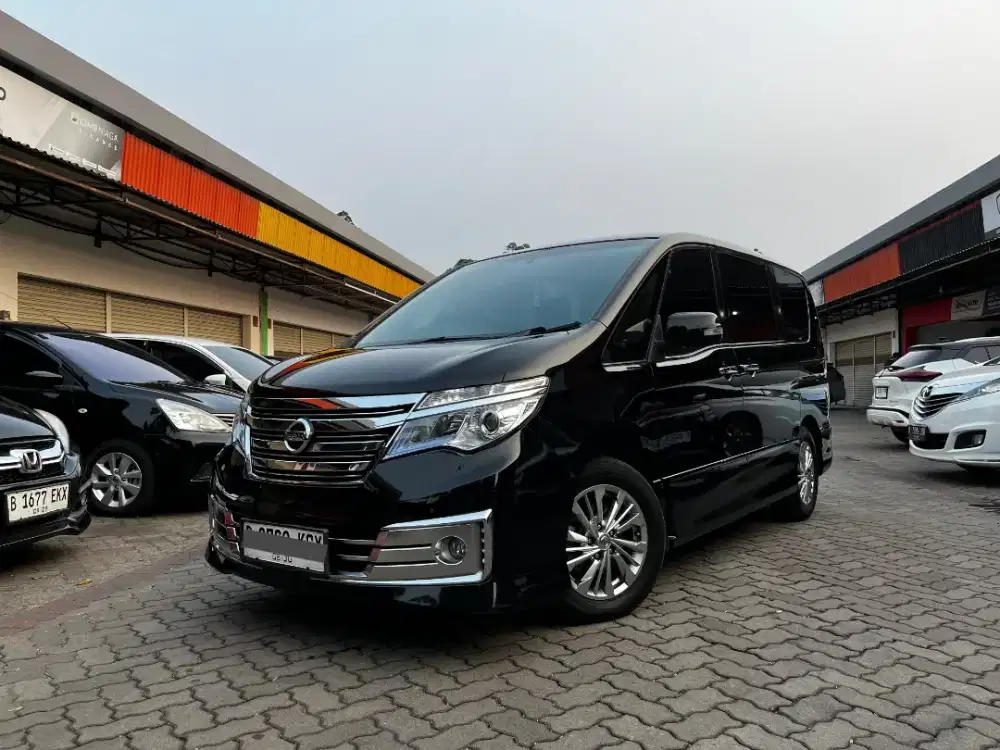 NISSAN SERENA HWS AUTECH AT 2016 XTRONIC CVT PANORAMIC ROOF