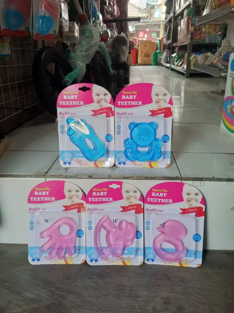 Mainan anak baby teether gigitan bayi