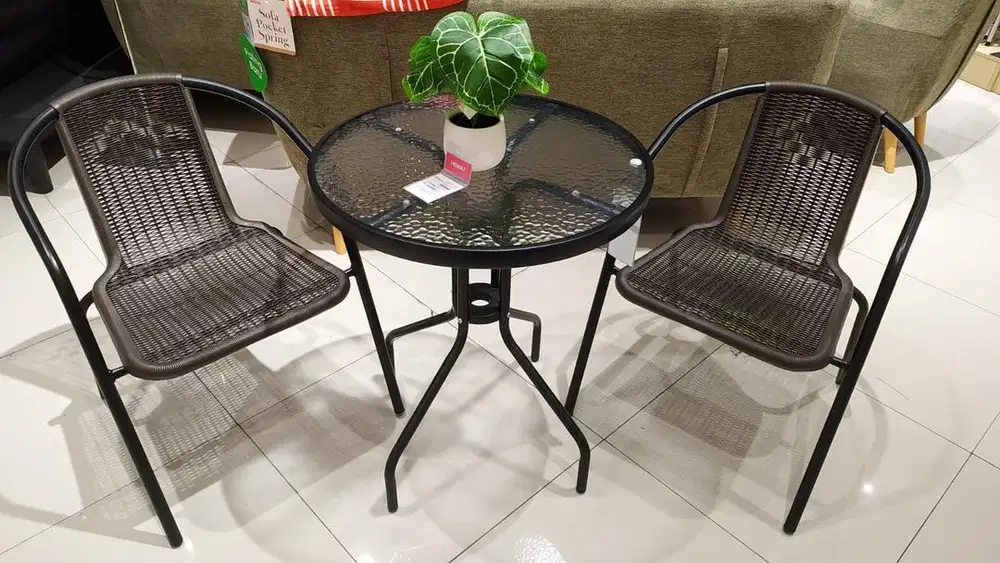 Set Meja Kursi Teras Awet