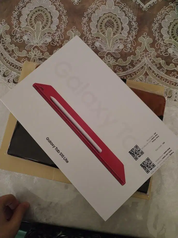 SAMSUNG S10LITE 6/128GB WIFI, GRATIS KEYBOARD, PEN DAN SPEAKER