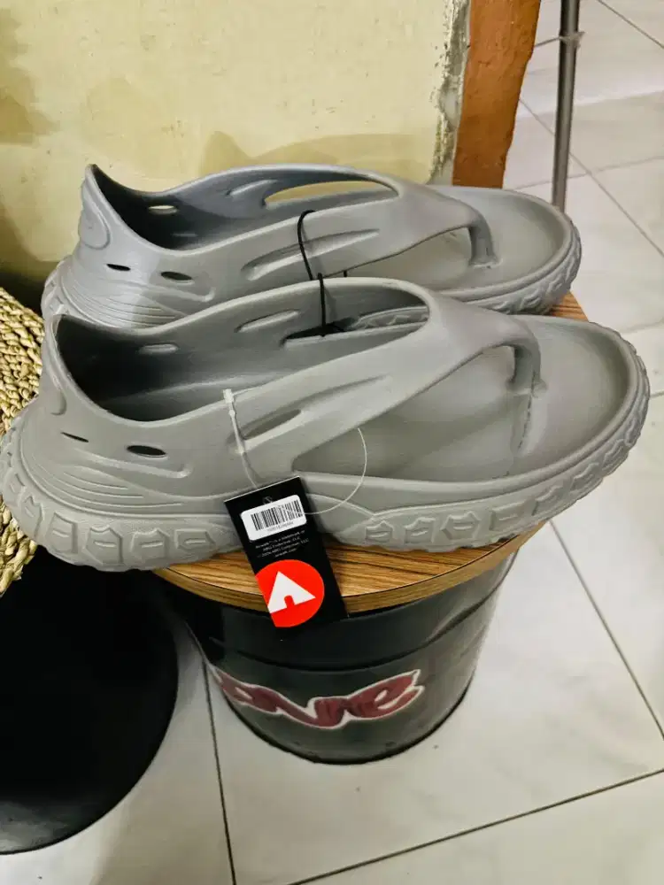Sendal Air Walk Gladiator