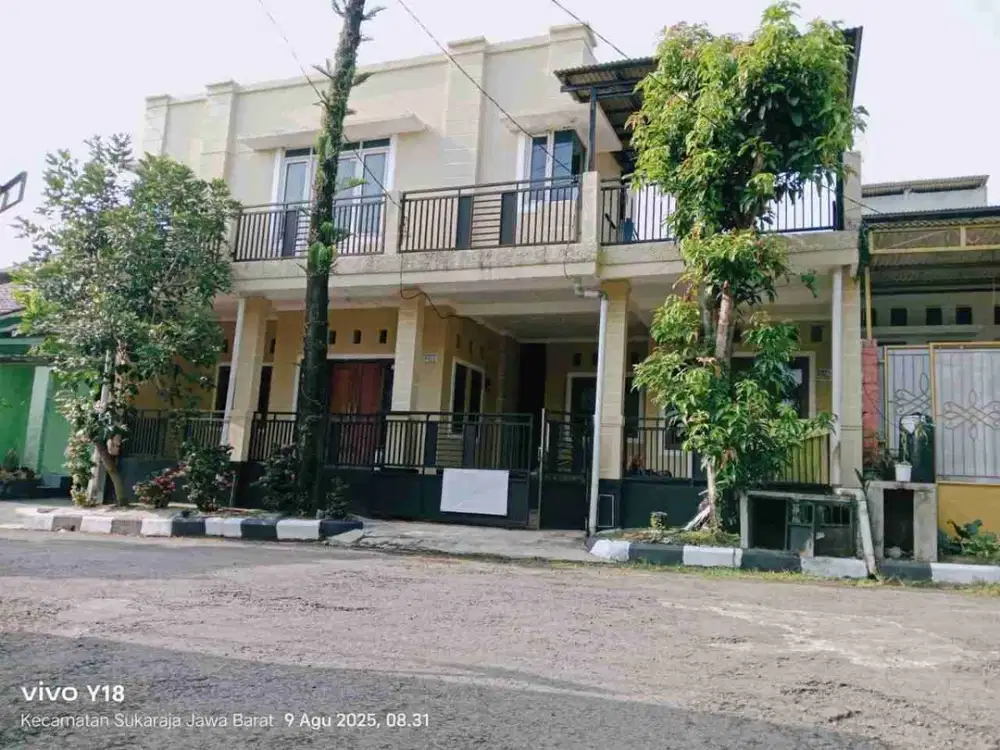 Dijual cepat rumah kost kosong di Grand Sentul.