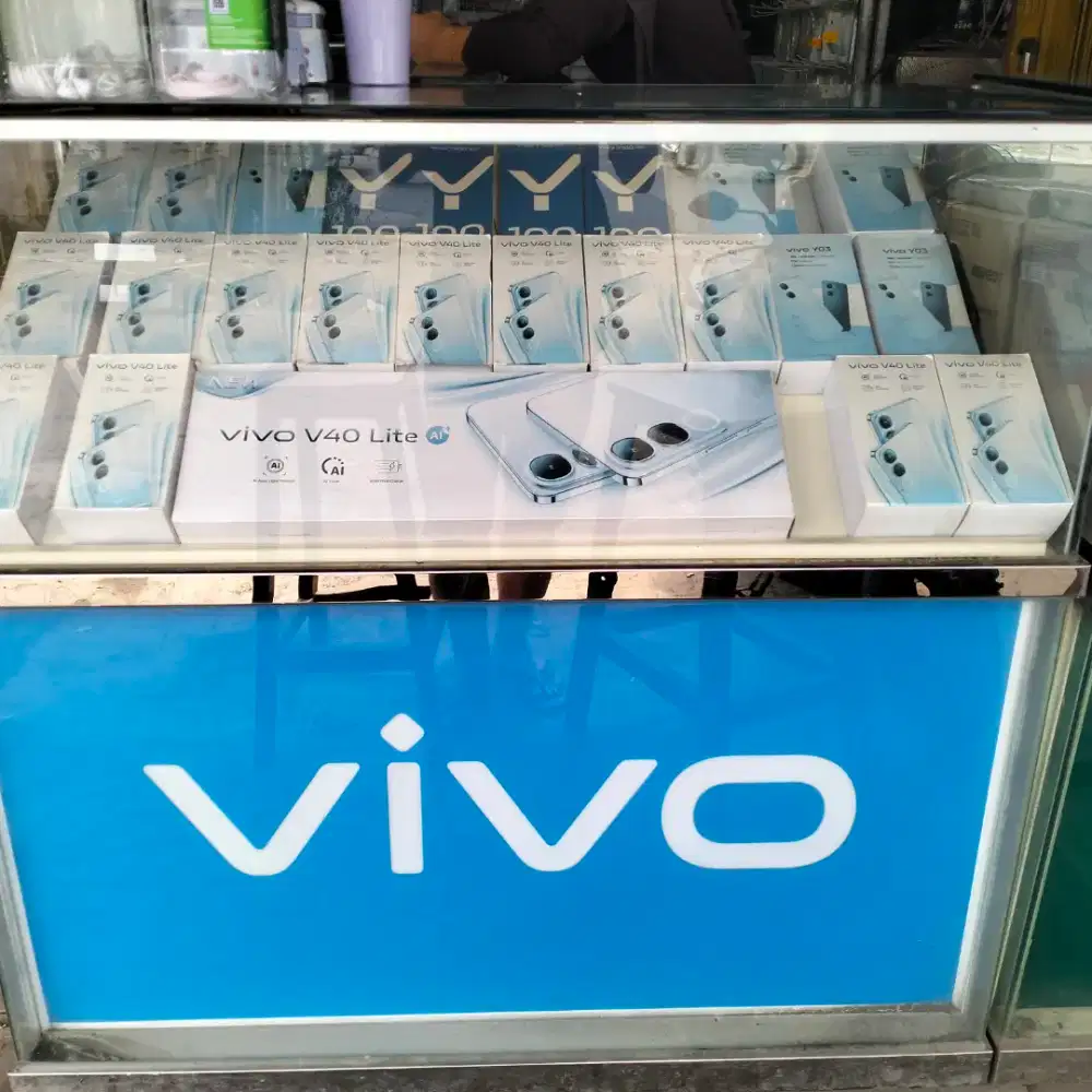 Etalase Vivo Bekas