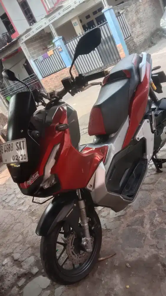 DIJUAL CEPAT HONDA ADV 150 CC ORIGINAL